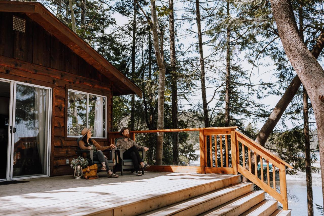 Page'S Resort & Marina Gabriola Dış mekan fotoğraf
