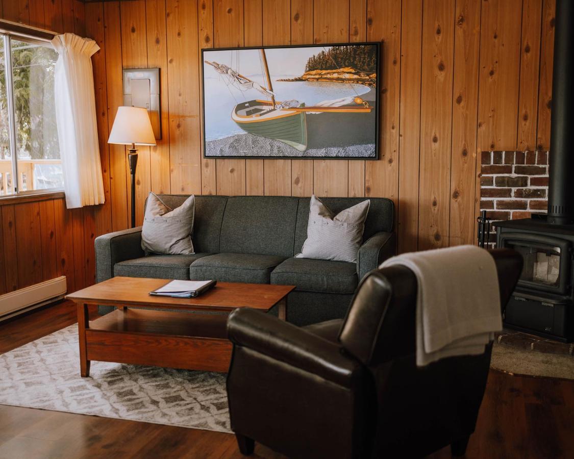 Page'S Resort & Marina Gabriola Dış mekan fotoğraf